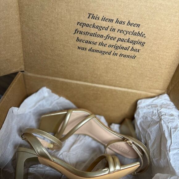 LULLASONG Ankle Strappy Heeled Sandals, Size 7 - Picture 13 of 13